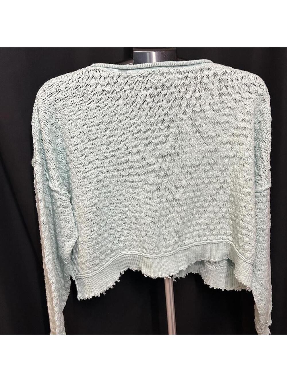 Urban Outfitters Women's Blue-Green Knit Sweater Size S New Without Tags